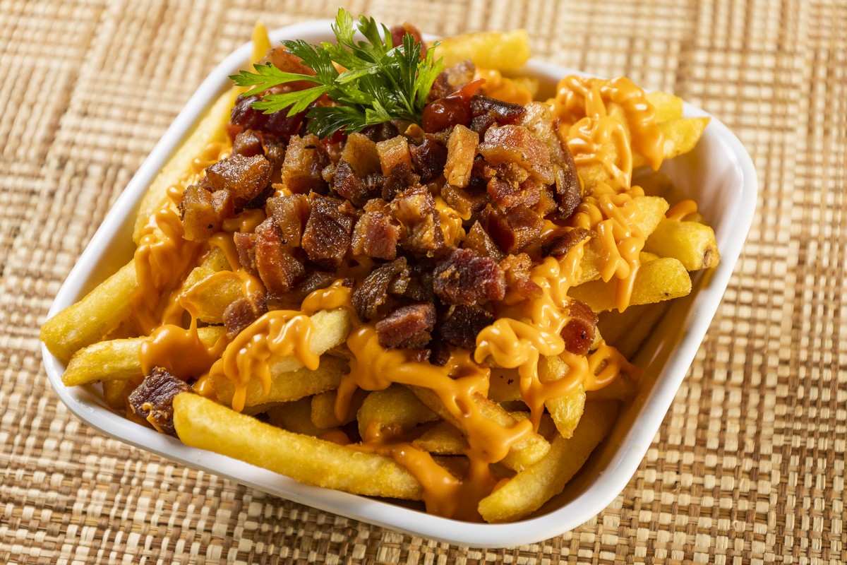BATATA CHEDDAR E BACON