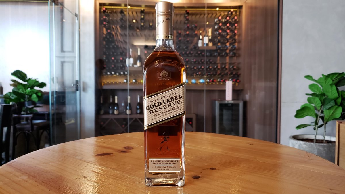 JOHNNIE WALKER GOLD RESERVE